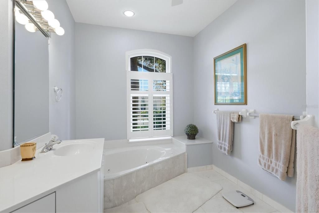 Active With Contract: $974,900 (3 beds, 3 baths, 3466 Square Feet)