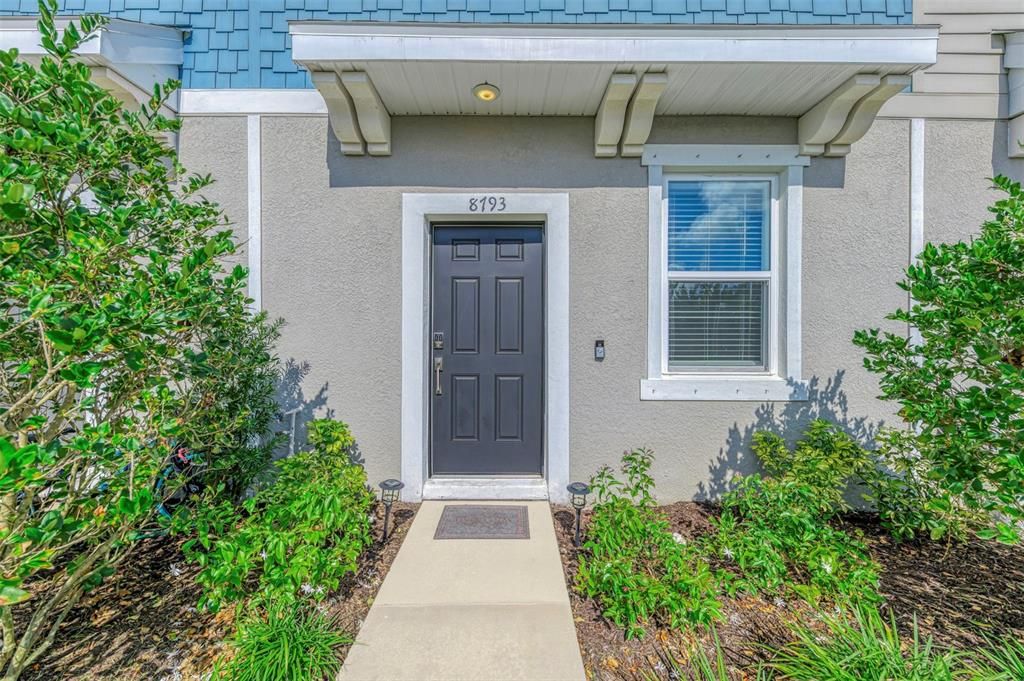 Active With Contract: $245,000 (2 beds, 2 baths, 1238 Square Feet)