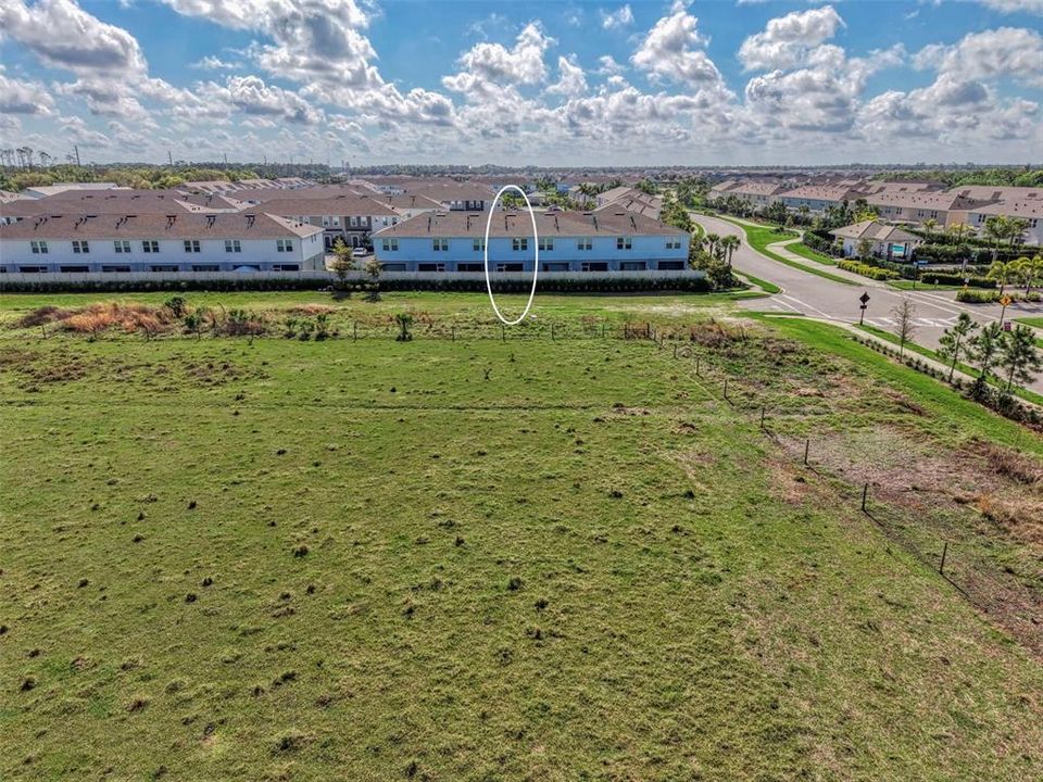 Active With Contract: $245,000 (2 beds, 2 baths, 1238 Square Feet)