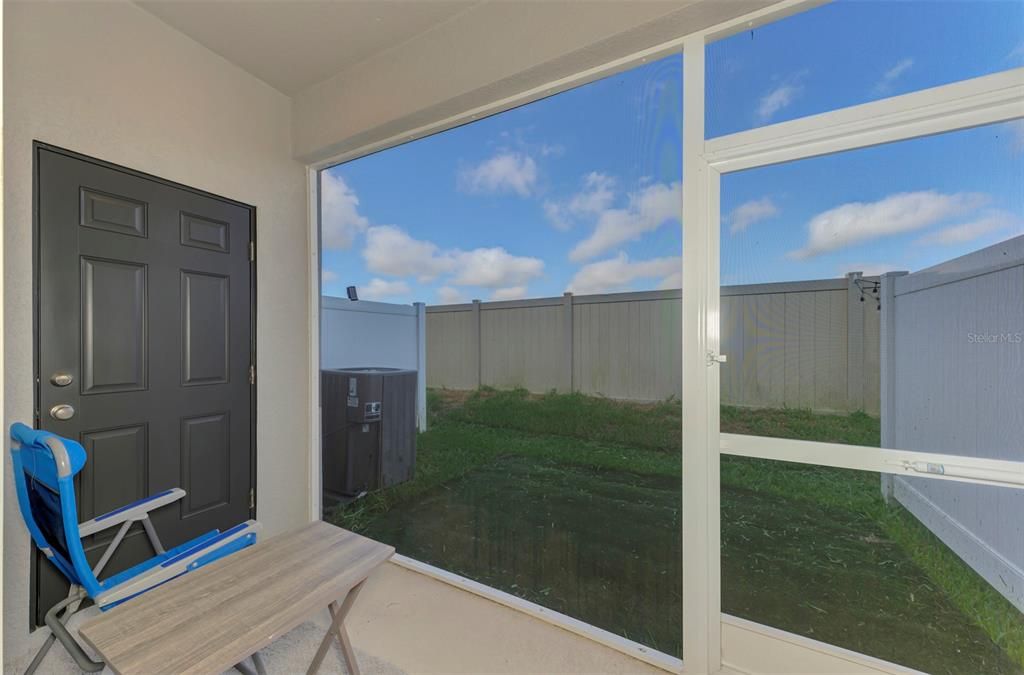 Active With Contract: $245,000 (2 beds, 2 baths, 1238 Square Feet)