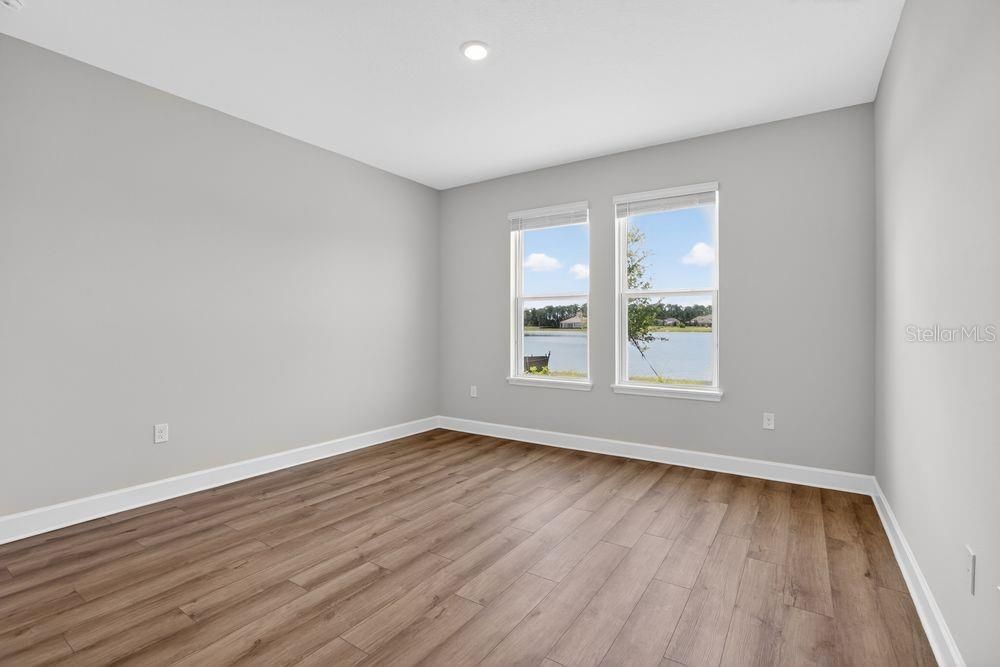 For Sale: $784,576 (5 beds, 3 baths, 3221 Square Feet)