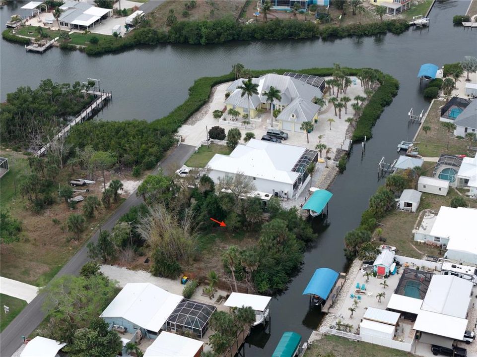 En Venta: $249,000 (0.25 acres)