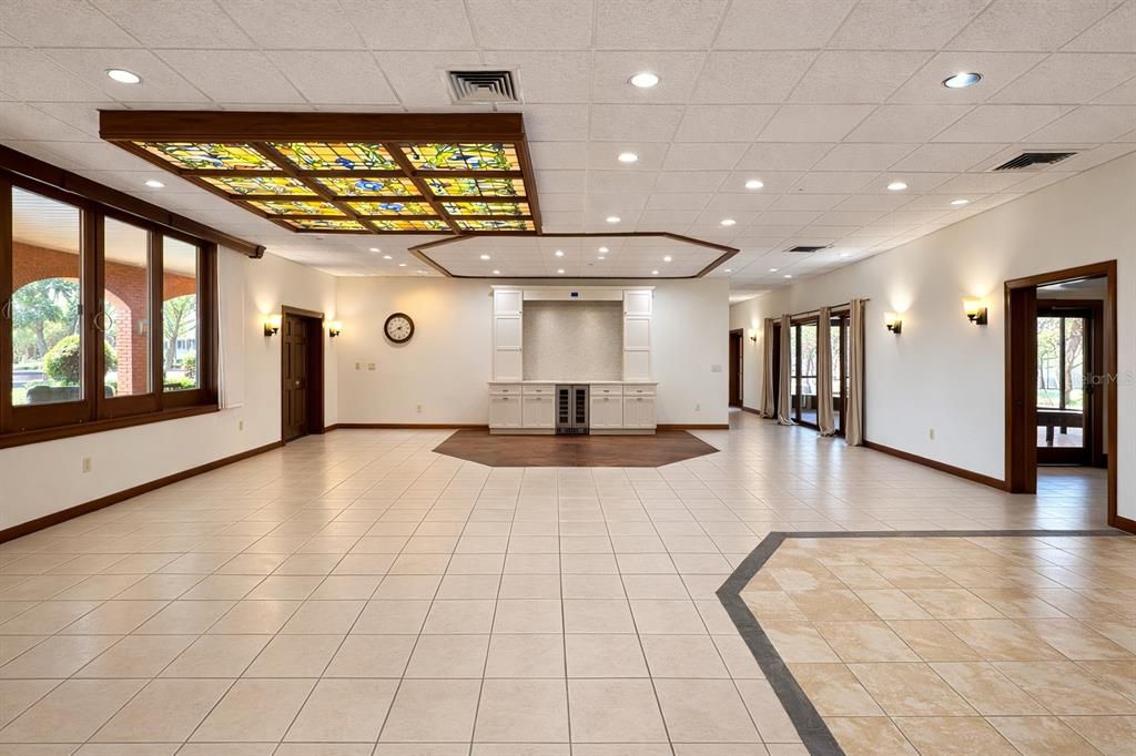 For Sale: $525,000 (4 beds, 4 baths, 2933 Square Feet)