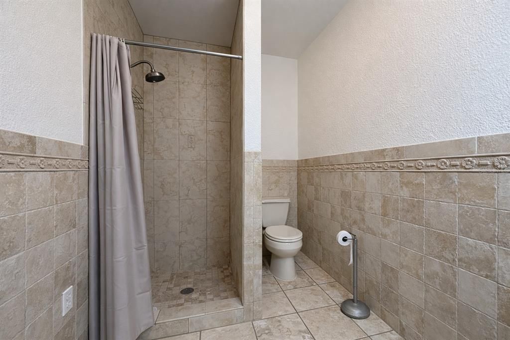 For Sale: $525,000 (4 beds, 4 baths, 2933 Square Feet)