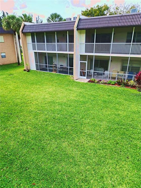На продажу: $139,000 (2 спален, 2 ванн, 1096 Квадратных фут)