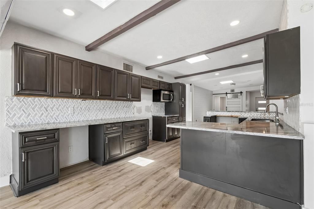 For Sale: $899,000 (4 beds, 3 baths, 2554 Square Feet)