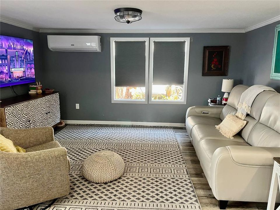 На продажу: $229,000 (2 спален, 2 ванн, 949 Квадратных фут)