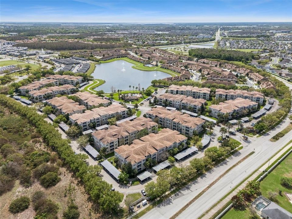 Под контрактом: $259,900 (3 спален, 2 ванн, 1779 Квадратных фут)