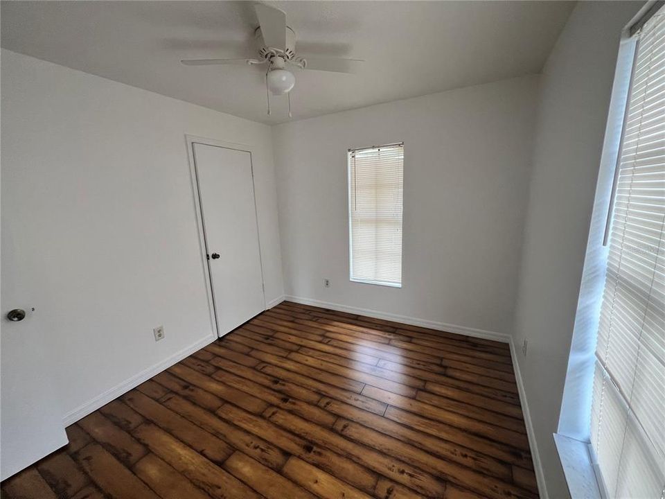 Activo con contrato: $299,000 (3 camas, 2 baños, 1064 Pies cuadrados)