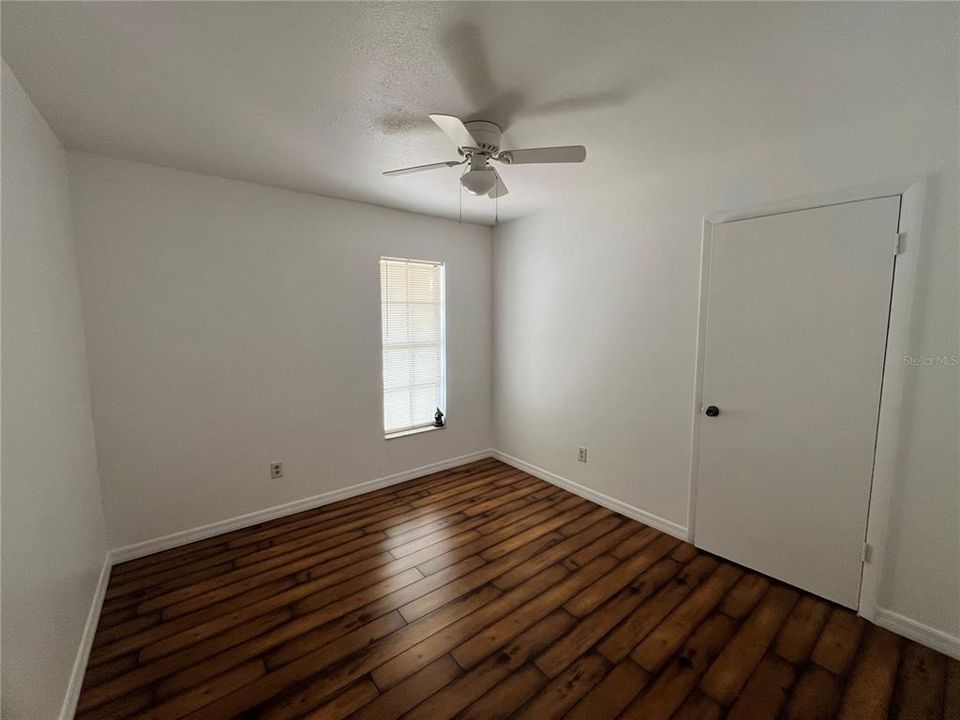 Activo con contrato: $299,000 (3 camas, 2 baños, 1064 Pies cuadrados)