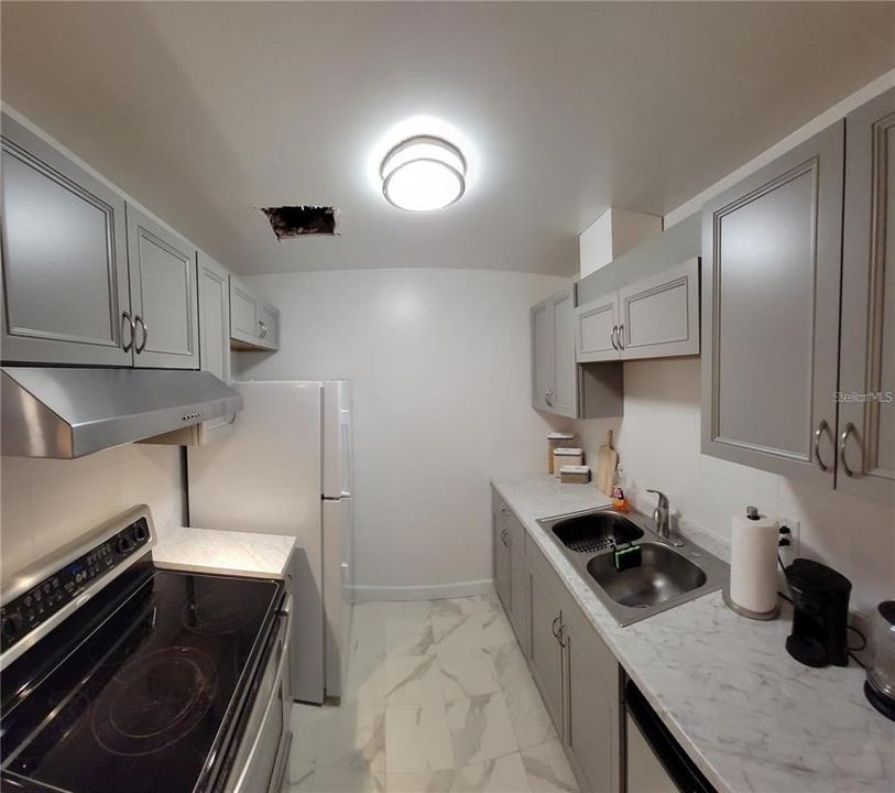 В аренду: $1,350 (2 спален, 1 ванн, 1150 Квадратных фут)