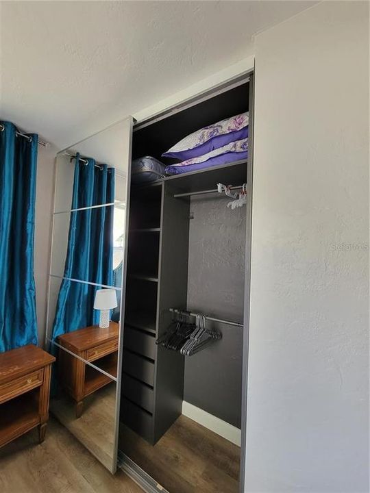 В аренду: $1,350 (2 спален, 1 ванн, 1150 Квадратных фут)