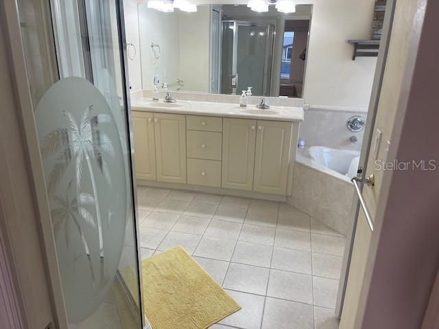 For Rent: $2,800 (3 beds, 2 baths, 1598 Square Feet)
