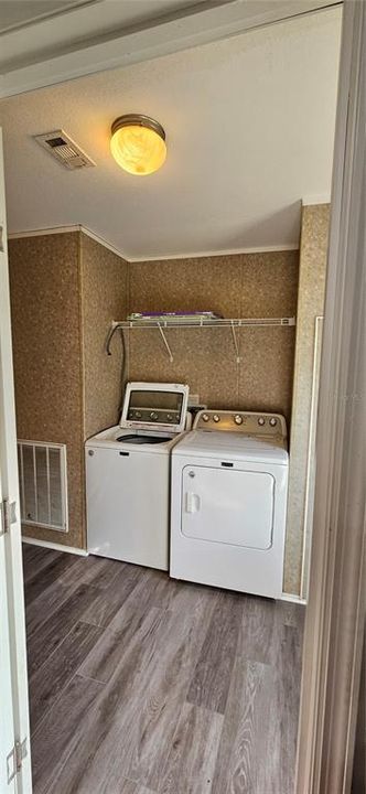 En Venta: $380,000 (4 camas, 3 baños, 2280 Pies cuadrados)