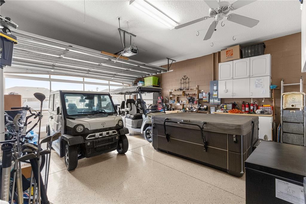 Под контрактом: $509,900 (3 спален, 2 ванн, 2257 Квадратных фут)