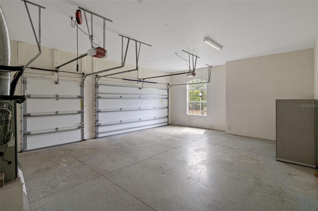 En Venta: $669,000 (3 camas, 2 baños, 2515 Pies cuadrados)