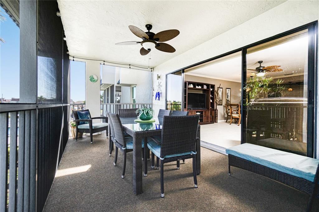 待售: $295,000 (2 贝兹, 2 浴室, 1412 平方英尺)