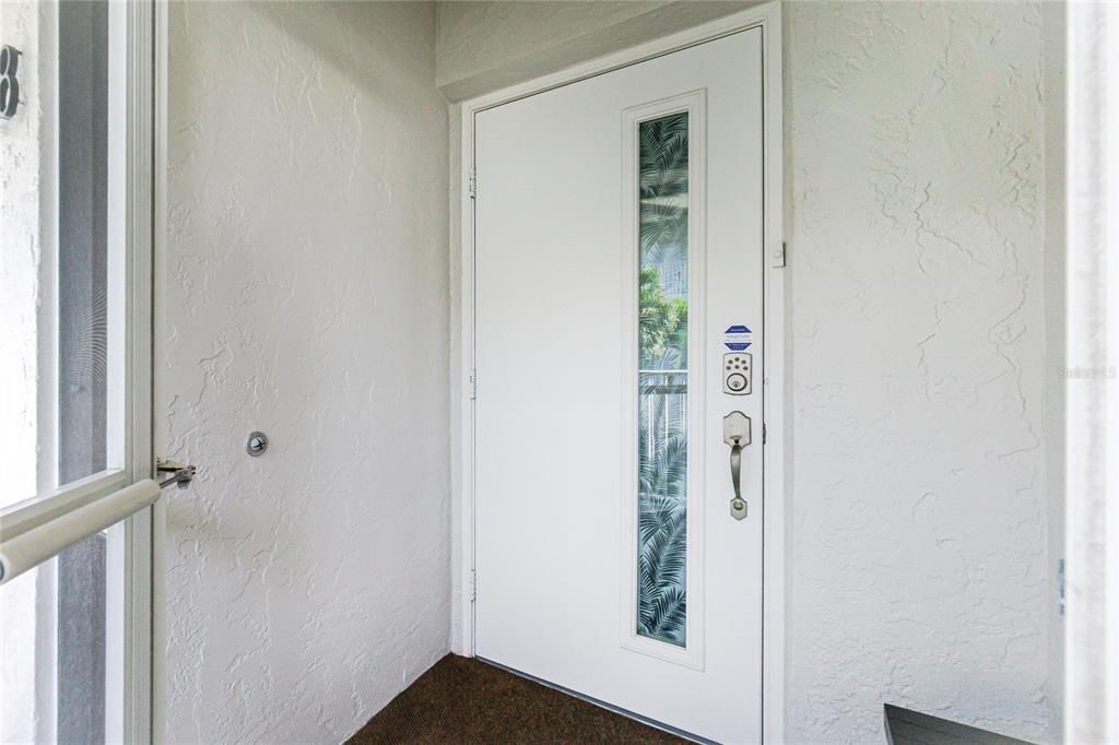 待售: $295,000 (2 贝兹, 2 浴室, 1412 平方英尺)