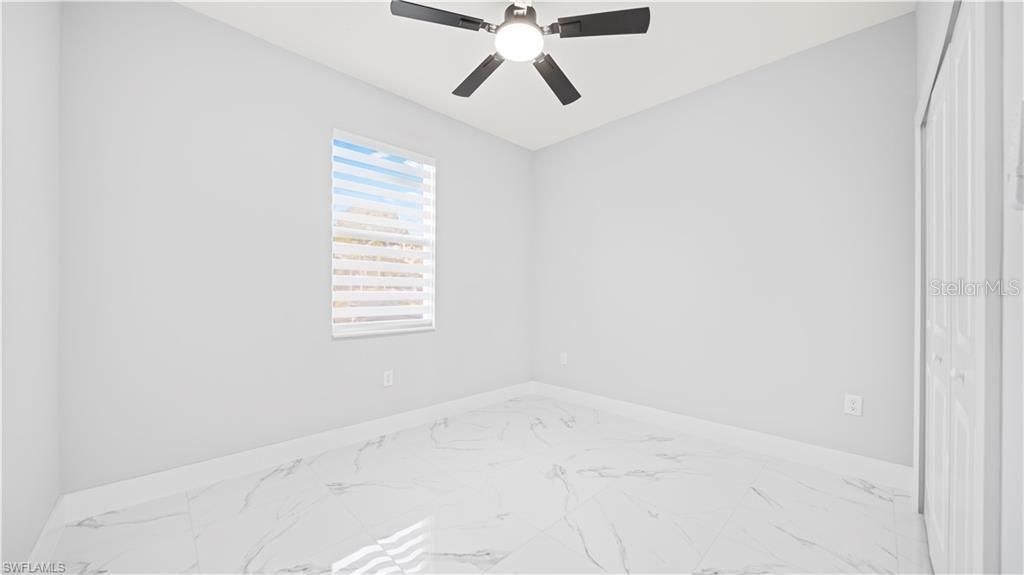 Activo con contrato: $290,000 (3 camas, 2 baños, 1358 Pies cuadrados)