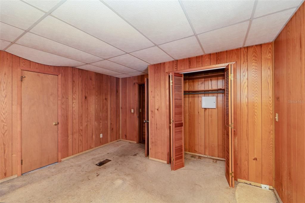 待售: $109,900 (2 贝兹, 2 浴室, 1077 平方英尺)