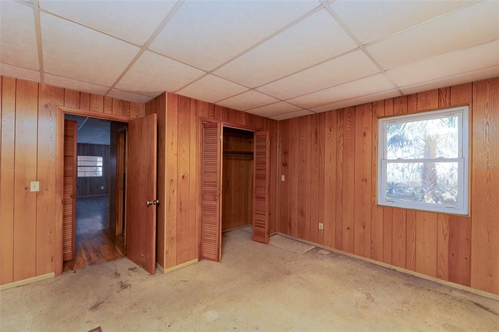 待售: $109,900 (2 贝兹, 2 浴室, 1077 平方英尺)