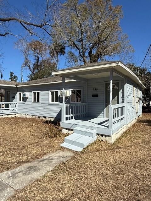 待售: $168,000 (2 贝兹, 2 浴室, 984 平方英尺)