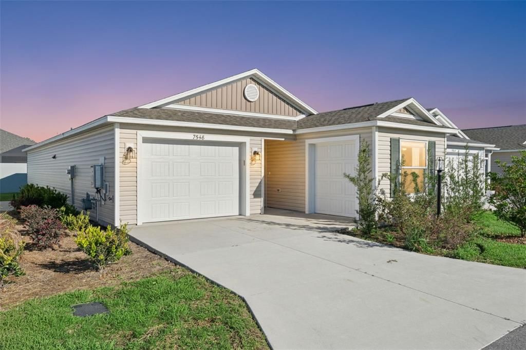 For Rent: $2,400 (3 beds, 2 baths, 1440 Square Feet)