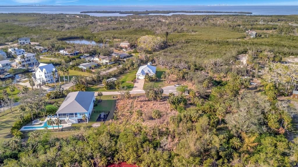 待售: $199,000 (0.46 acres)
