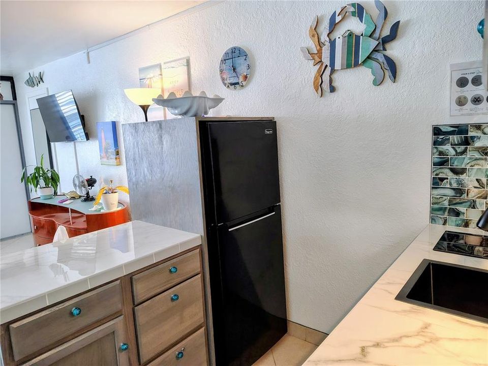 Activo con contrato: $129,900 (0 camas, 1 baños, 384 Pies cuadrados)