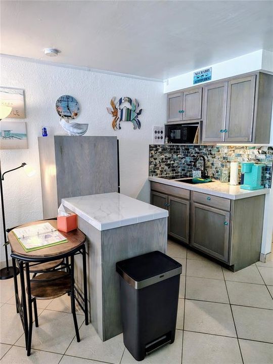 Activo con contrato: $129,900 (0 camas, 1 baños, 384 Pies cuadrados)