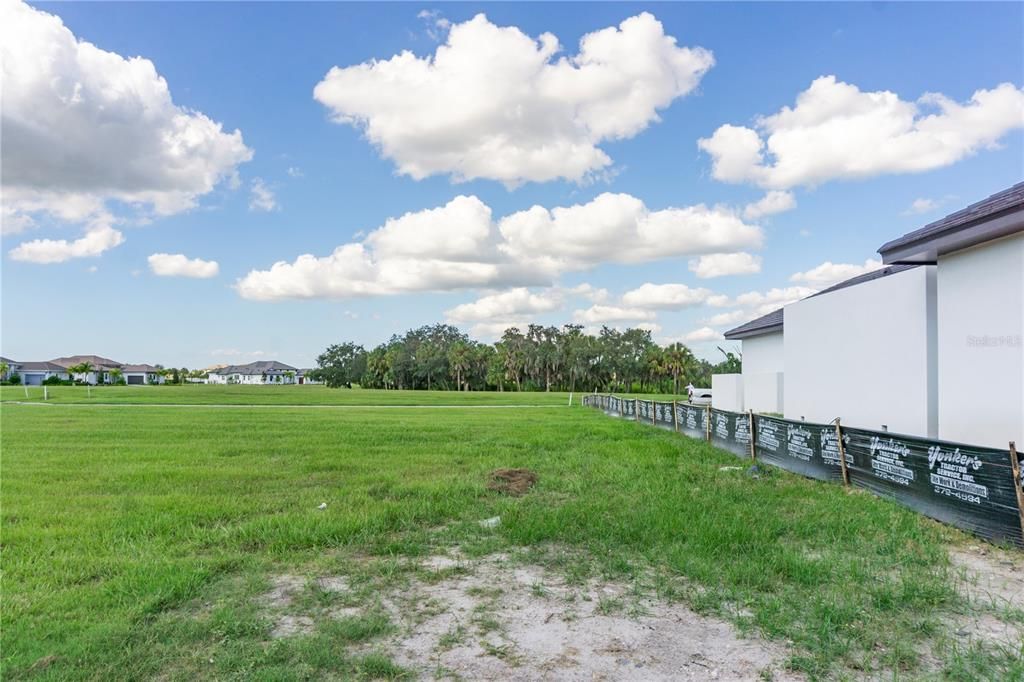 合同活跃: $815,000 (0.51 acres)