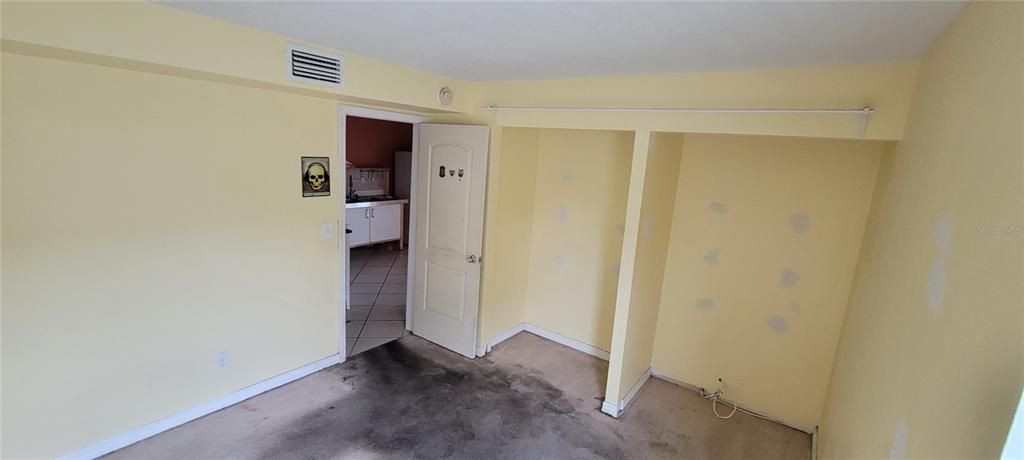 Activo con contrato: $113,000 (2 camas, 1 baños, 813 Pies cuadrados)