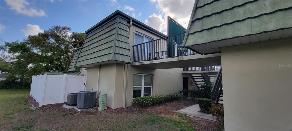 Activo con contrato: $113,000 (2 camas, 1 baños, 813 Pies cuadrados)