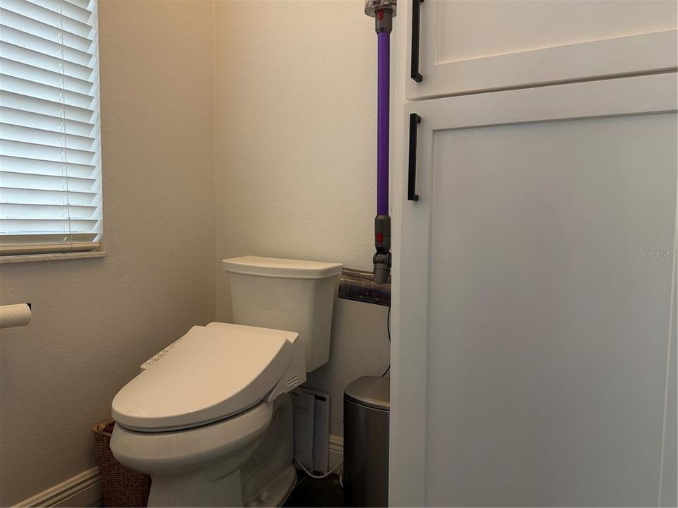 For Sale: $320,000 (2 beds, 2 baths, 1128 Square Feet)