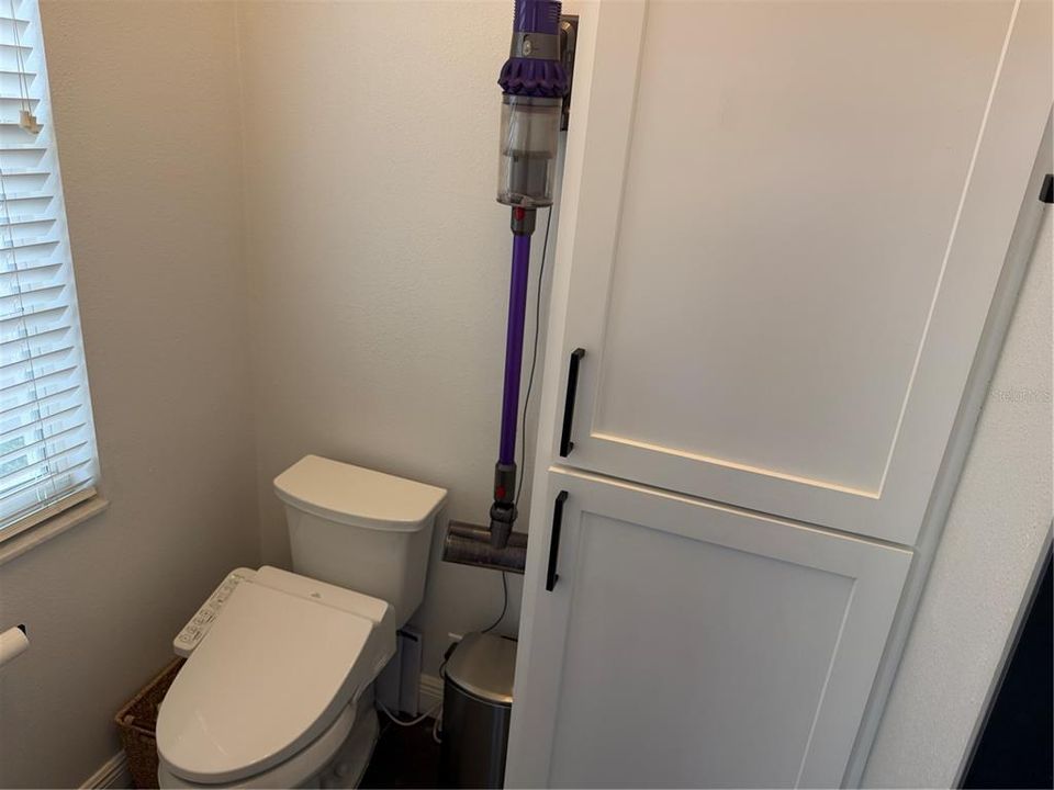 For Sale: $320,000 (2 beds, 2 baths, 1128 Square Feet)