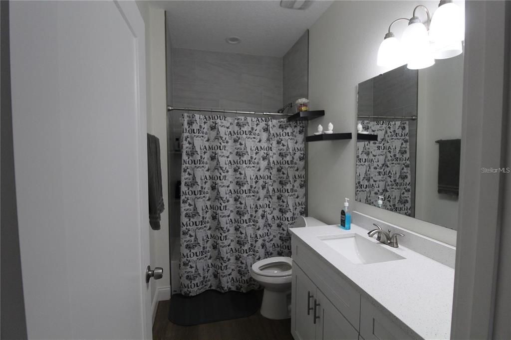 For Rent: $2,900 (4 beds, 3 baths, 1868 Square Feet)