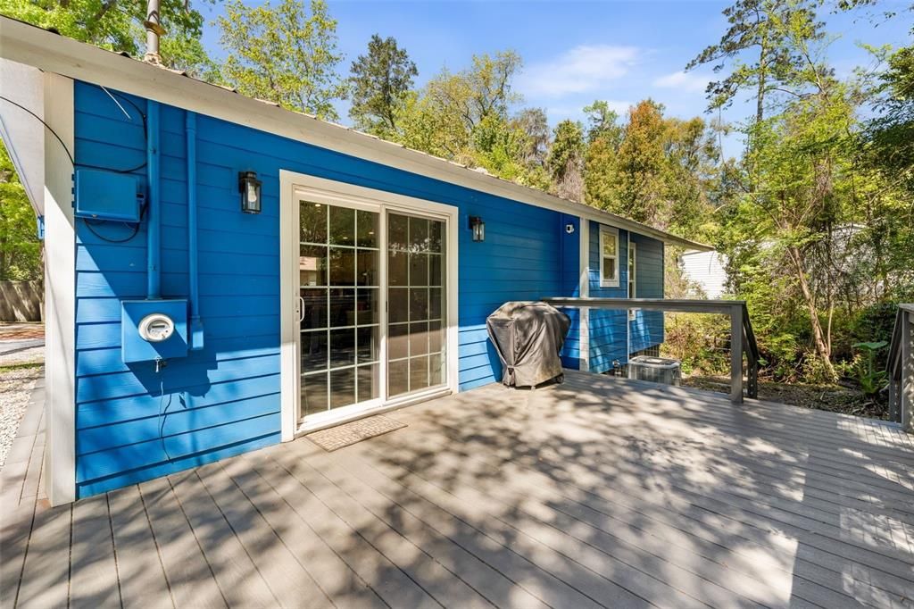 待售: $499,900 (2 贝兹, 2 浴室, 818 平方英尺)