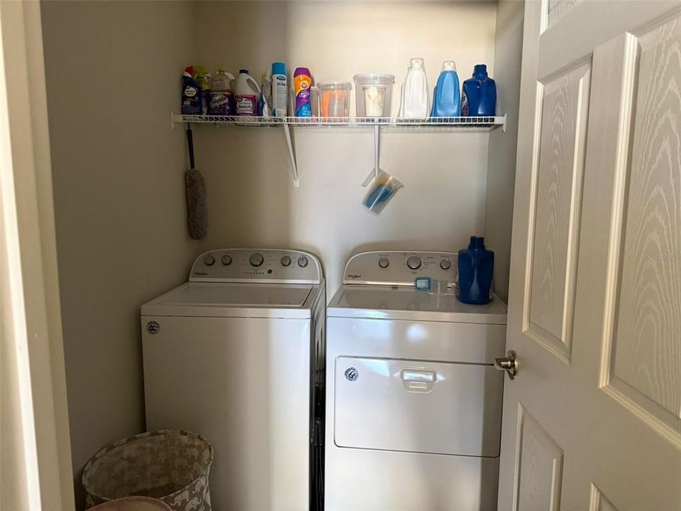For Rent: $2,100 (3 beds, 2 baths, 1302 Square Feet)