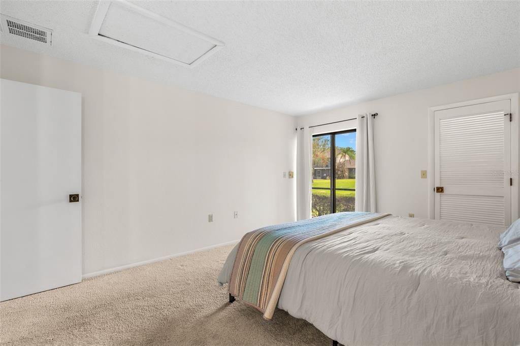 На продажу: $299,000 (3 спален, 2 ванн, 1385 Квадратных фут)