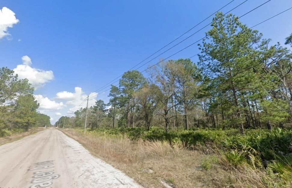 En Venta: $24,900 (1.14 acres)