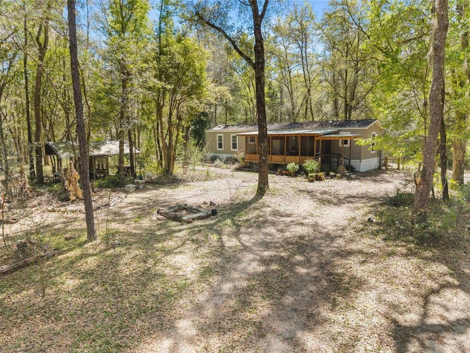 Vendido Recientemente: $425,000 (2 camas, 2 baños, 960 Pies cuadrados)