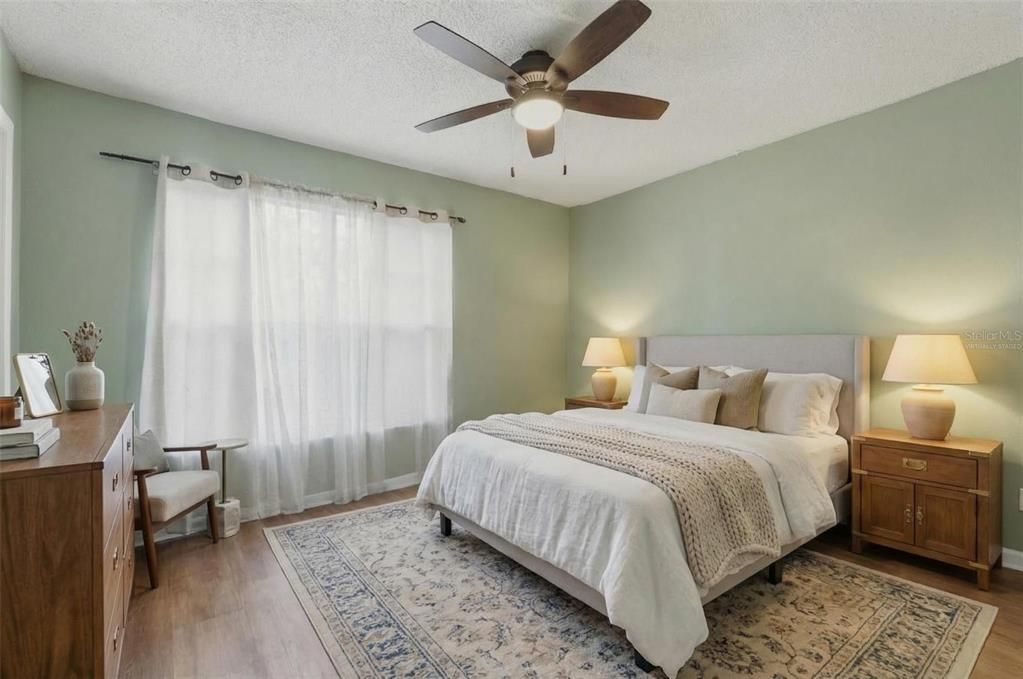 For Sale: $252,500 (2 beds, 2 baths, 1184 Square Feet)