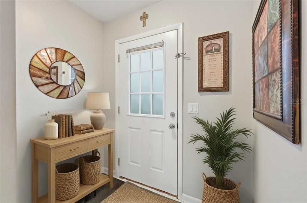 For Sale: $252,500 (2 beds, 2 baths, 1184 Square Feet)