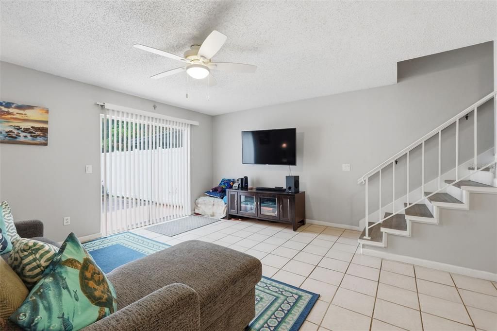 For Sale: $252,500 (2 beds, 2 baths, 1184 Square Feet)