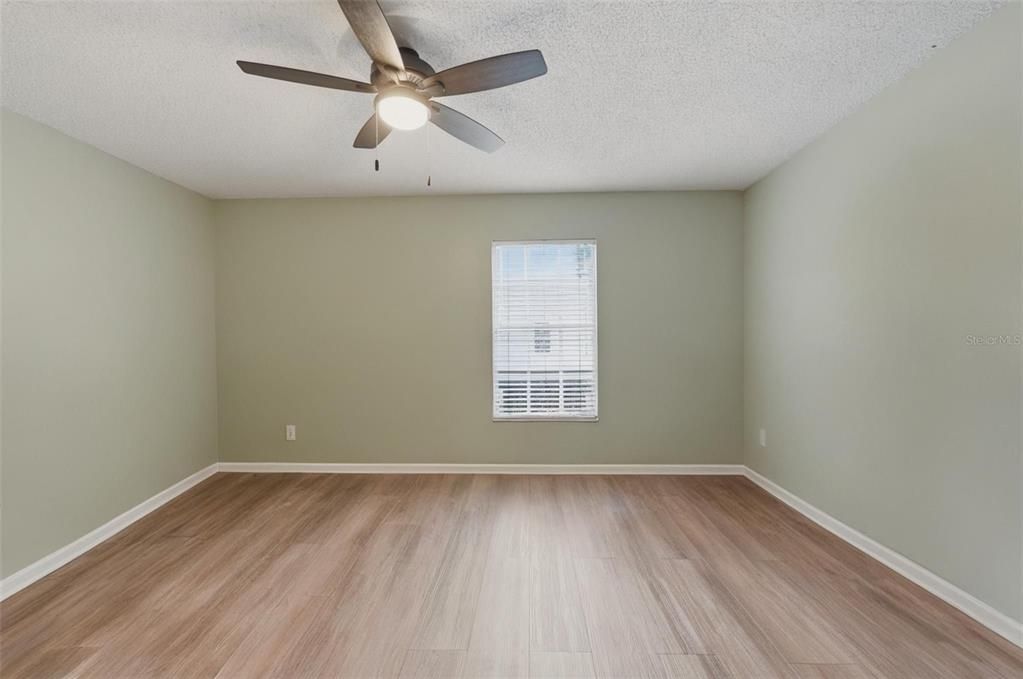 For Sale: $252,500 (2 beds, 2 baths, 1184 Square Feet)