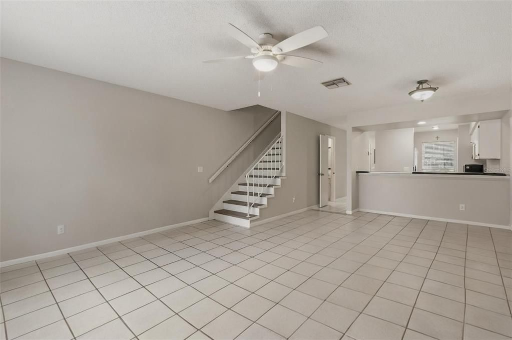 For Sale: $252,500 (2 beds, 2 baths, 1184 Square Feet)