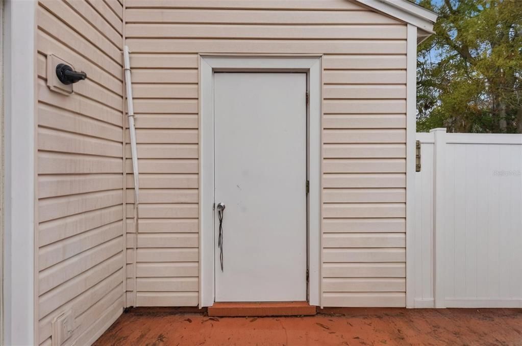 For Sale: $252,500 (2 beds, 2 baths, 1184 Square Feet)