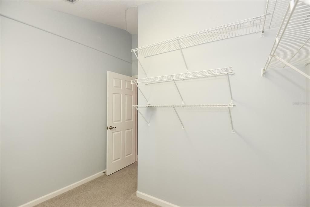 На продажу: $299,000 (3 спален, 2 ванн, 1598 Квадратных фут)