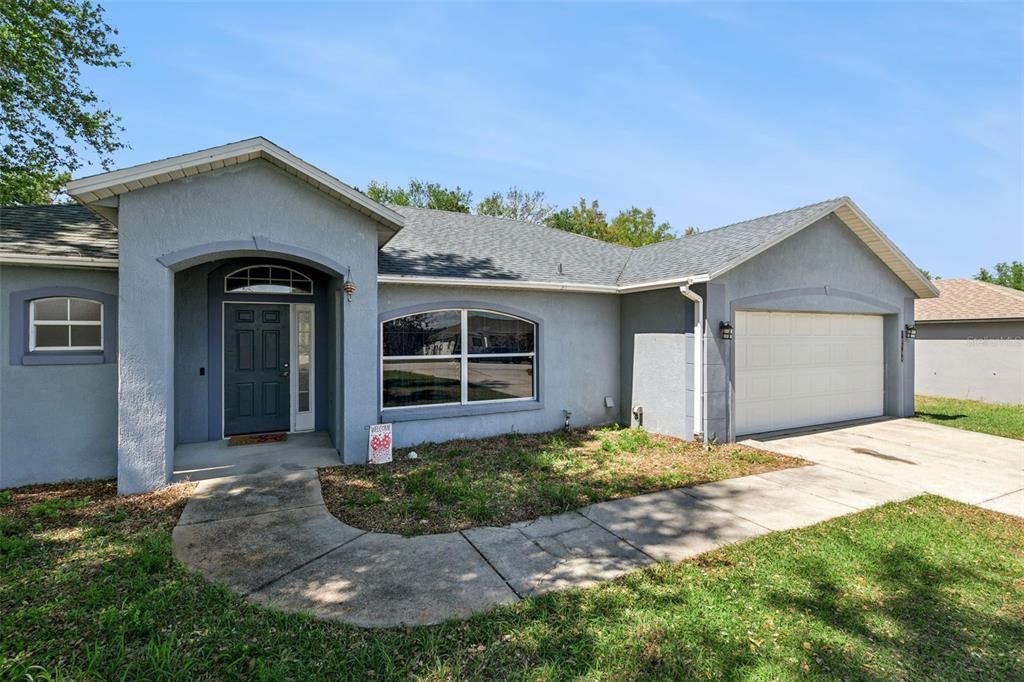 Active With Contract: $364,900 (4 beds, 2 baths, 1941 Square Feet)