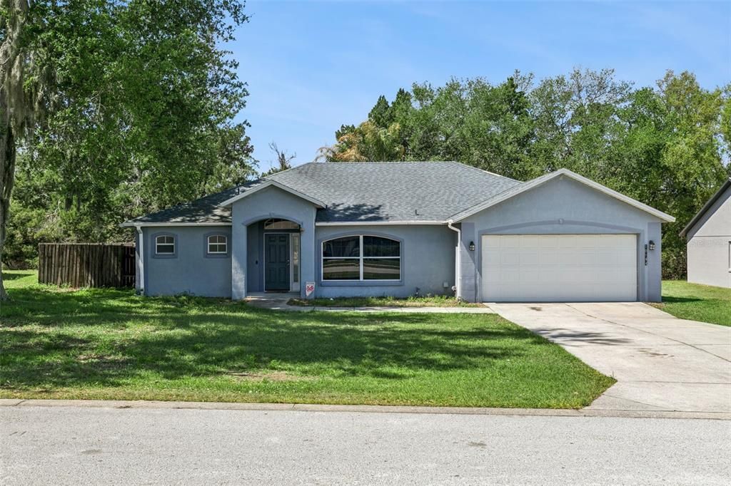 Active With Contract: $364,900 (4 beds, 2 baths, 1941 Square Feet)